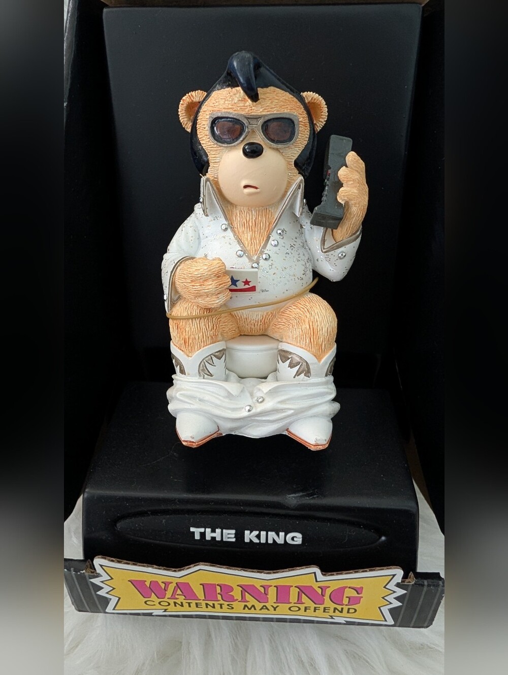 Bad Taste Bears Elvis on a Toilet with cell phone  Collectible small figurine